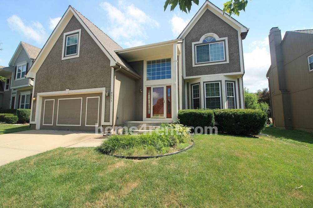 8511 W 128th St, Overland Park, KS 66213 House Rental in Overland