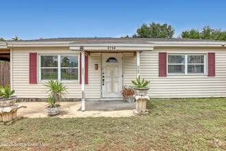 Building Photo - 2759 Myers Dr NE