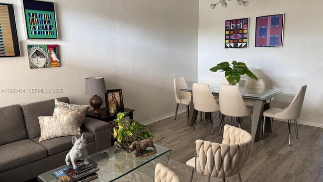 Foto del edificio - 13839 SW 152nd Terrace