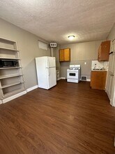 Building Photo - 1917 N 16th St