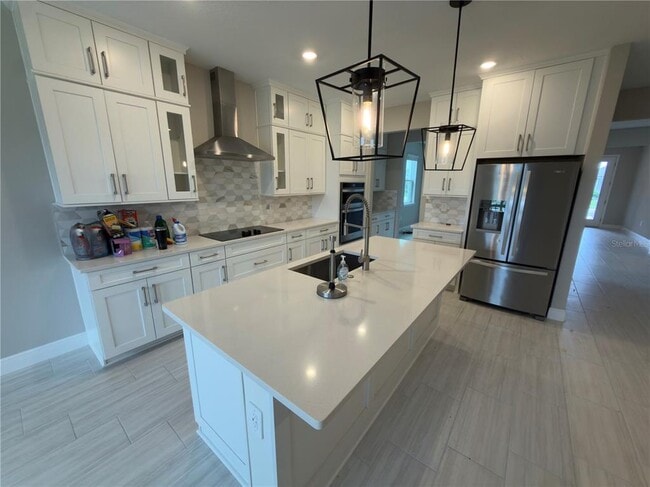 Building Photo - 2133 Divot Dr