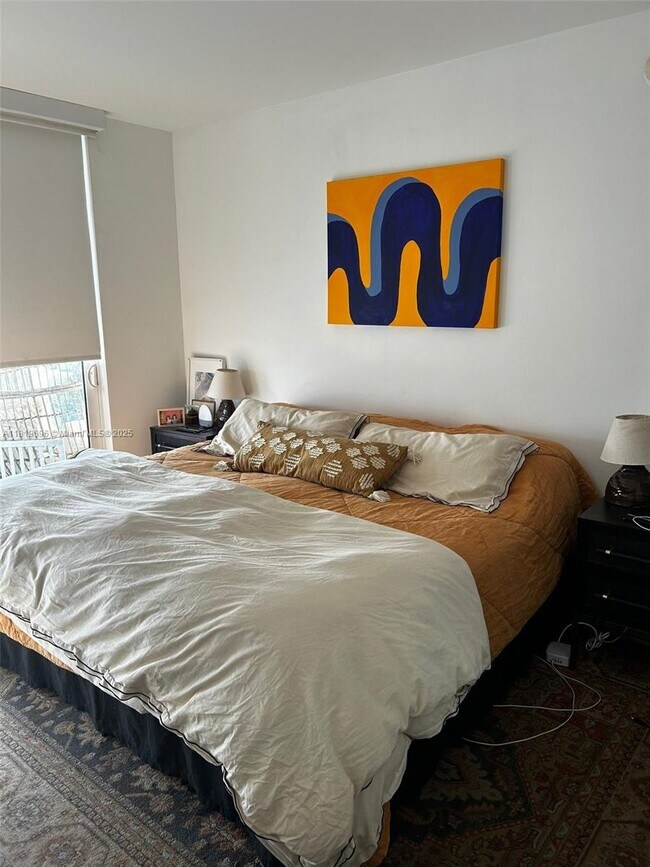 Foto del edificio - 4250 Biscayne Blvd