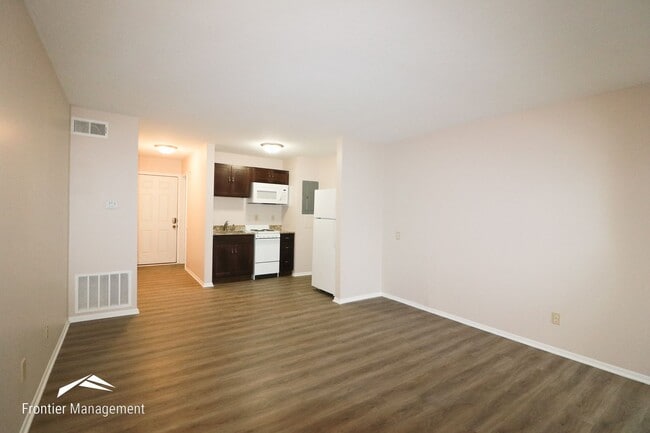 Foto del edificio - 1500 McCain Ln