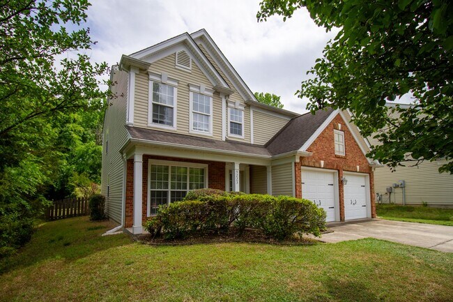 Foto del edificio - 4 bedroom home in Ballantyne
