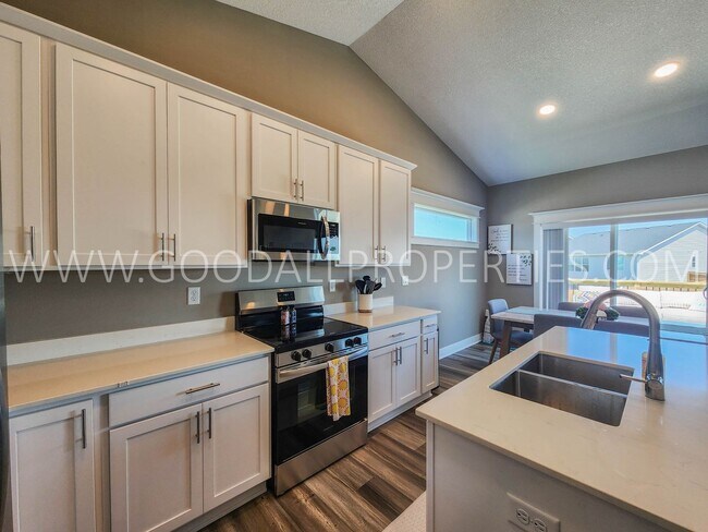 Building Photo - Spacious 4 Bedroom Ranch with Finished Basement & 3-Car Garage in Waukee