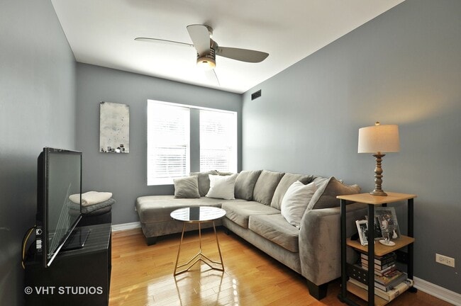 Photo - 2649 N Kedzie Ave Apartment