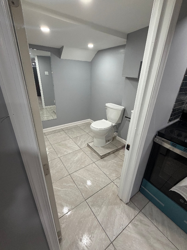 Foto del edificio - 200 E Albanus St