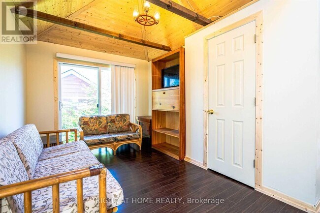 Photo du bâtiment - 4717 Epworth Cir