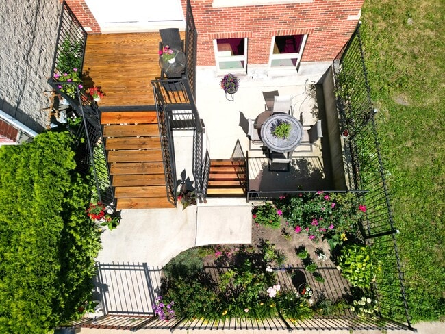 Building Photo - 517 S Campbell Ave