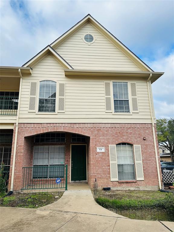 2710 Grants Lake Blvd Unit E4, Sugar Land, TX 77479 Condo for Rent in