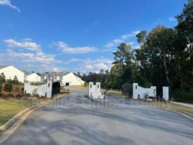 Foto del edificio - 2439 Sequoia Trail