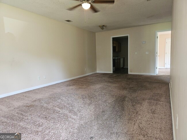 Building Photo - 1210 Beaver Creek Dr