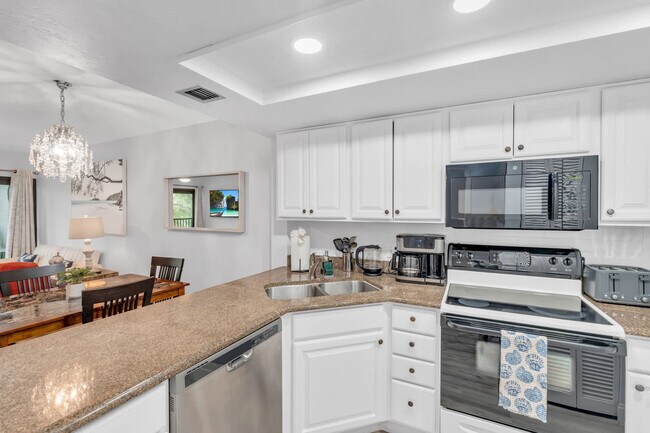 Foto del edificio - 600 Neapolitan Way