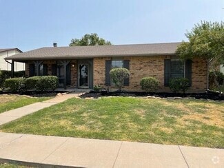 Building Photo - 5645 Truitt St