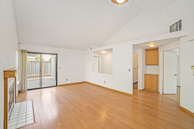 Foto del edificio - 2827 Burgner Ave