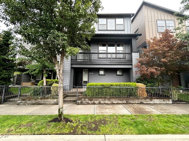 3 Bedroom Home Across The Street From Villa Sports!! - 3 Bedroom Home Across The Street From Villa Sports!!