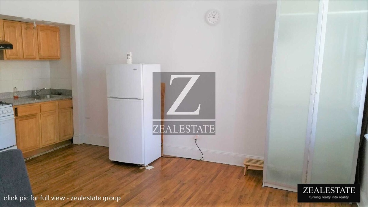 Building Photo - 437 5th Avenue