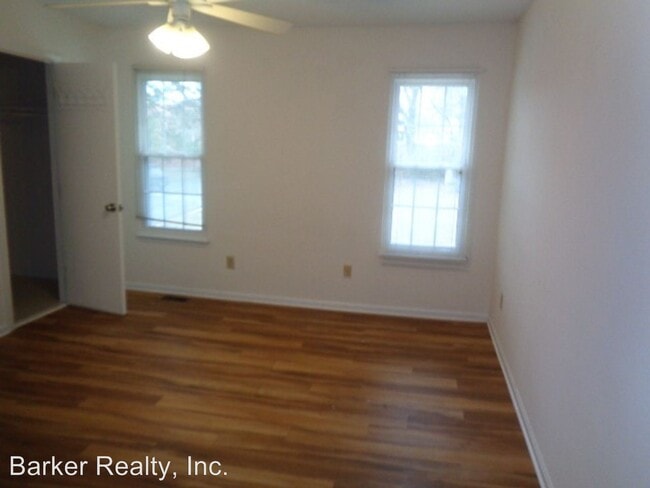 Building Photo - 2 br, 2.5 bath House - 17 Shepherd Street