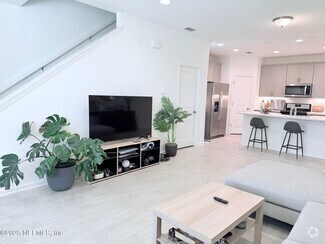 Building Photo - 367 Brandon Lks Dr