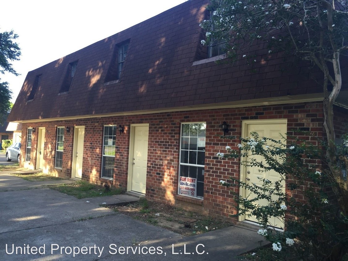 Primary Photo - 502 Loire Ave