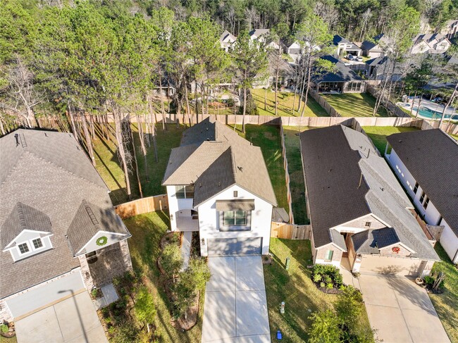 Building Photo - 389 Andes Dr