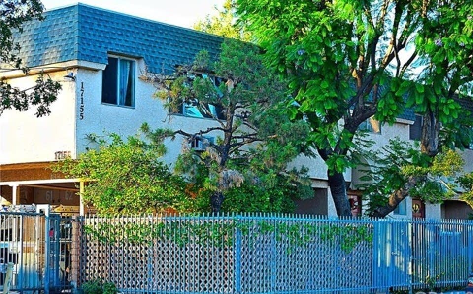 17155 Roscoe Blvd, Los Angeles, CA 91325 Condo for Rent in Los