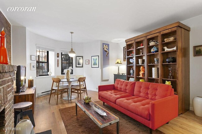 Building Photo - 120 W 82nd St