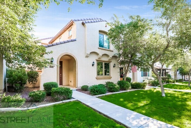 Foto del edificio - REDUCED! - Now offering first full month F...
