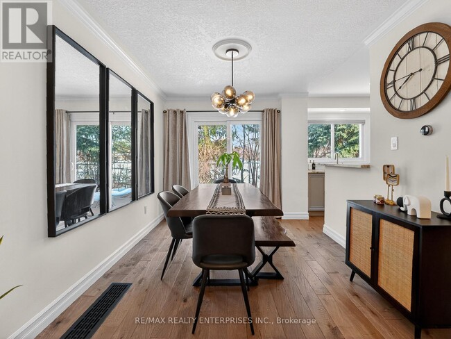 Building Photo - 2920 Headon Forest Dr
