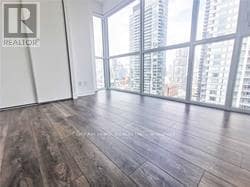 Building Photo - 87 Peter St