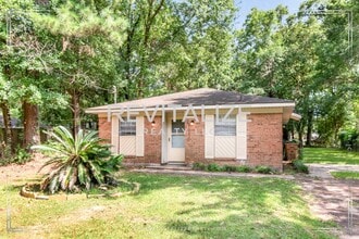 Building Photo - 1803 Runnels Rd
