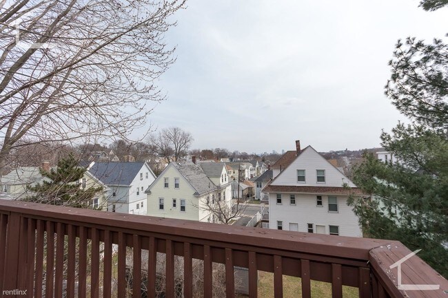 Building Photo - 5 br, 2 bath House - 78 Brooks St # 2 2