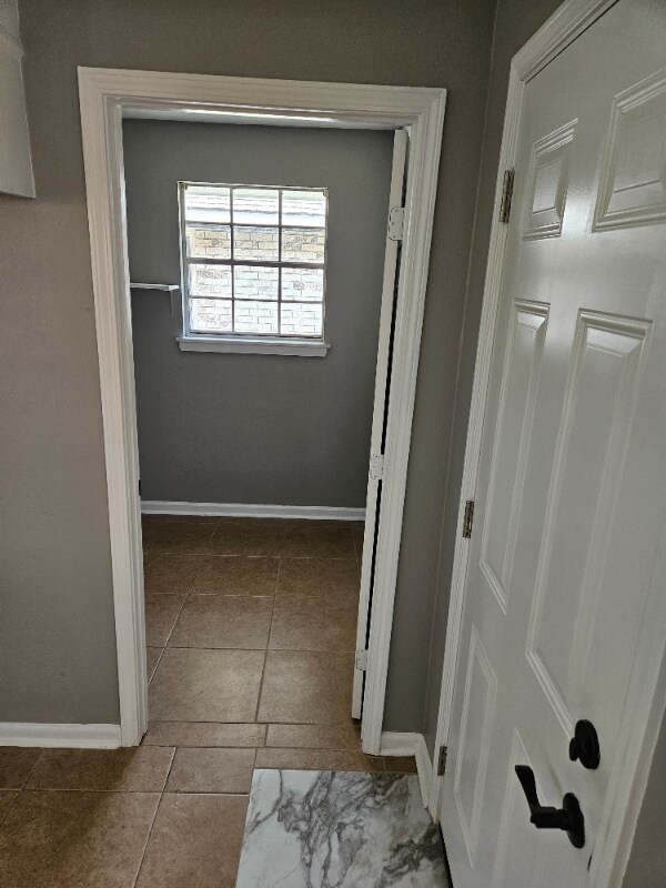 Foto del edificio - 311 Crestview Ave