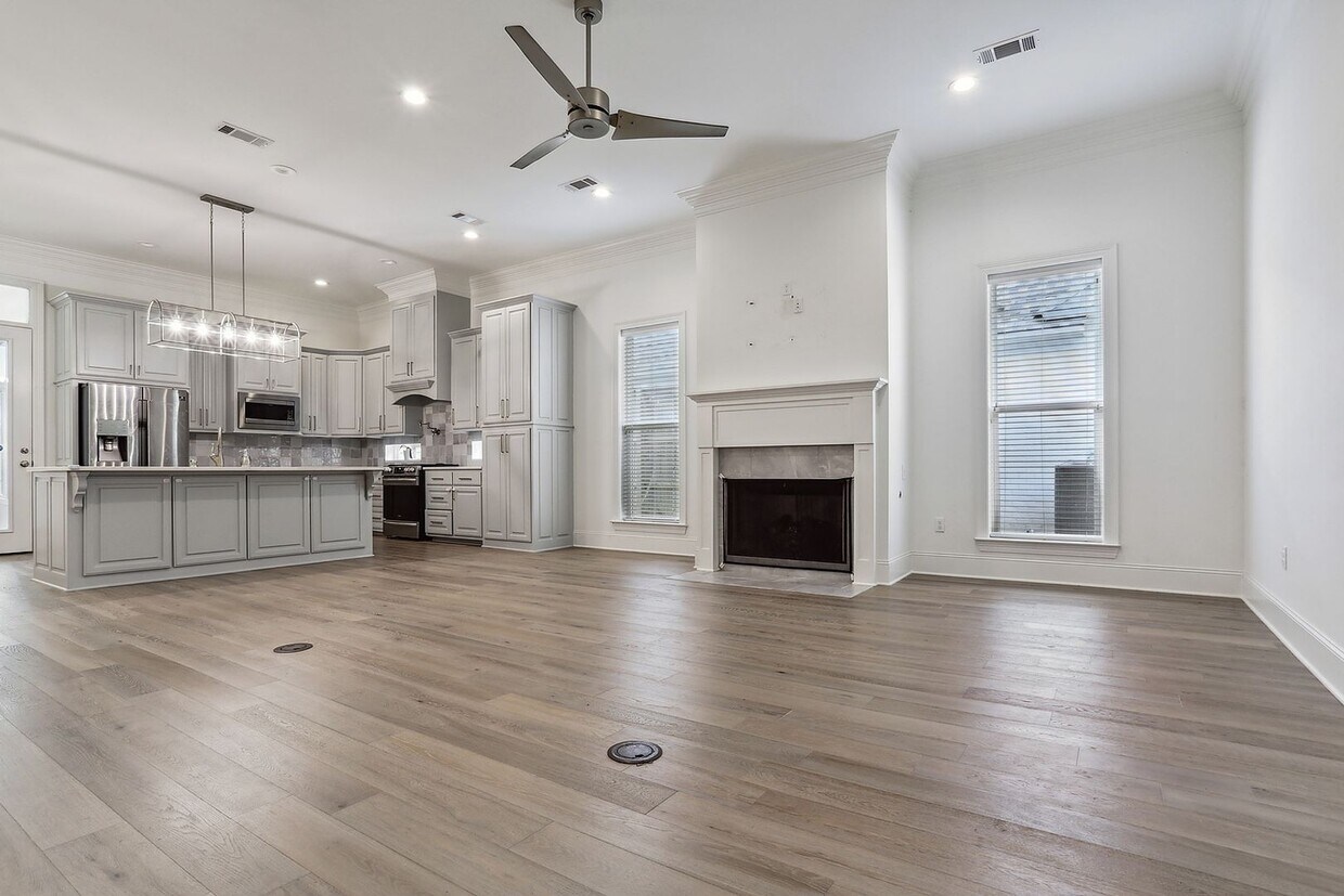 Foto principal - THE MEADOWS AT OAK GROVE - 4 Bedroom house...