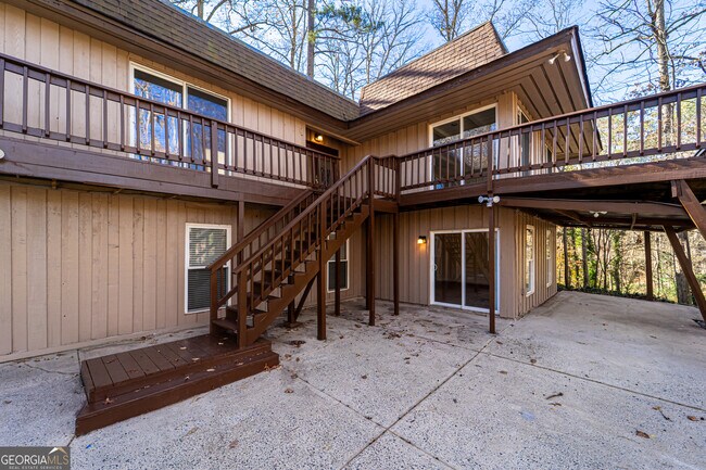 Foto del edificio - 3926 Clubland Dr