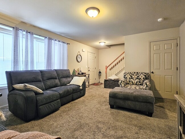 Building Photo - 29 Christy Ct