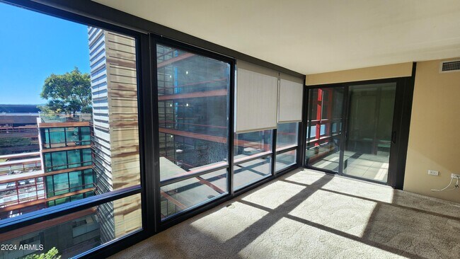 Building Photo - 4808 N 24th St