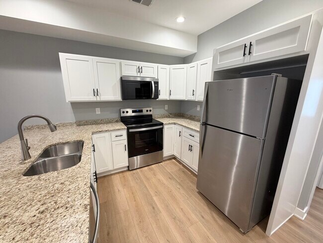 Building Photo - 1615 KY-1247