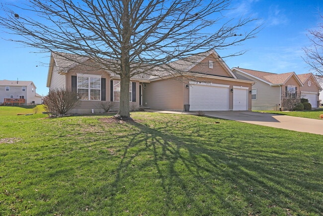 Building Photo - 814 Cone Flower Dr