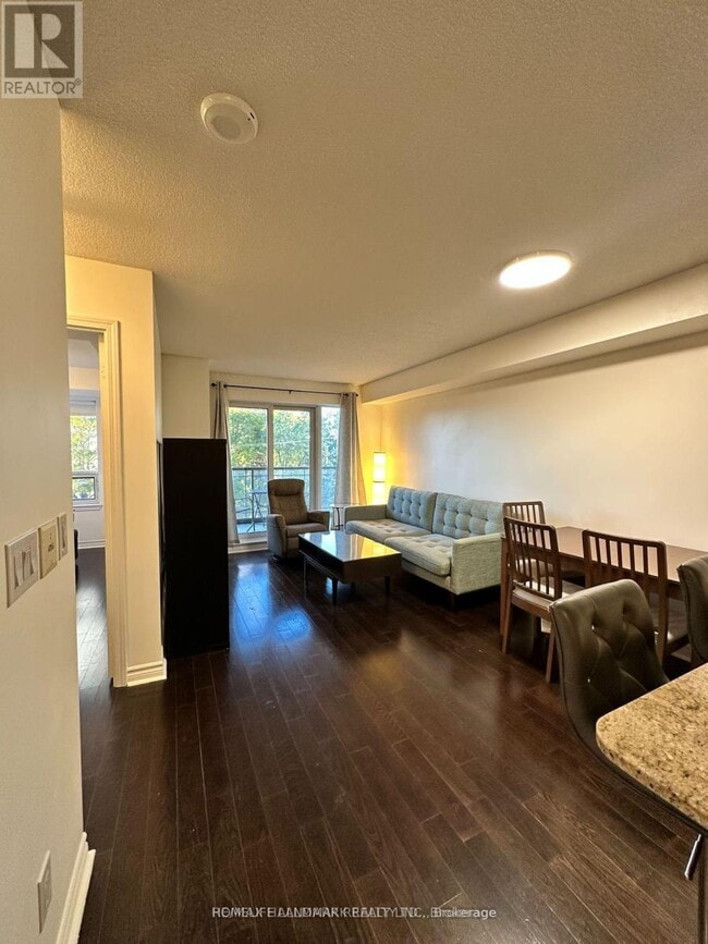 Building Photo - 27-427 Rean Dr