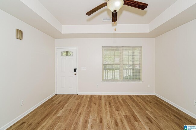 Building Photo - 149 Martin Dr
