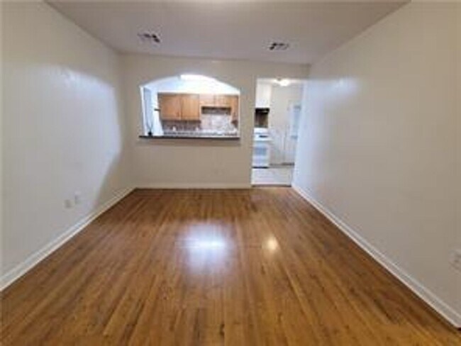 Building Photo - fkc0608