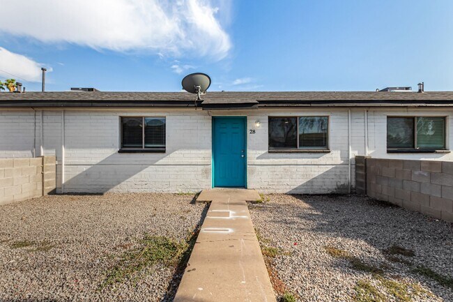 Foto del edificio - Grand Canyon University Two Bedroom - 4 Weeks of Free Rent!