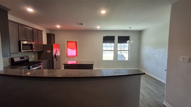 Foto del edificio - 11263 White Rock Rd