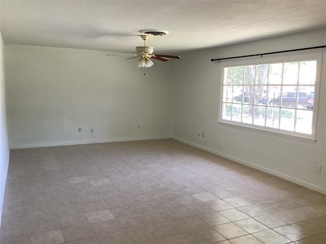 Building Photo - 155 Chateau Dr