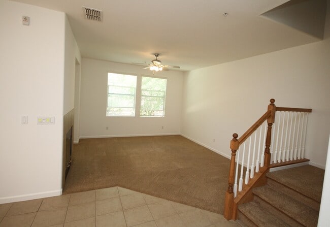 Foto del edificio - 3BR|2.5BA Condominum - Tenant Pays $175 monthly for WS&G