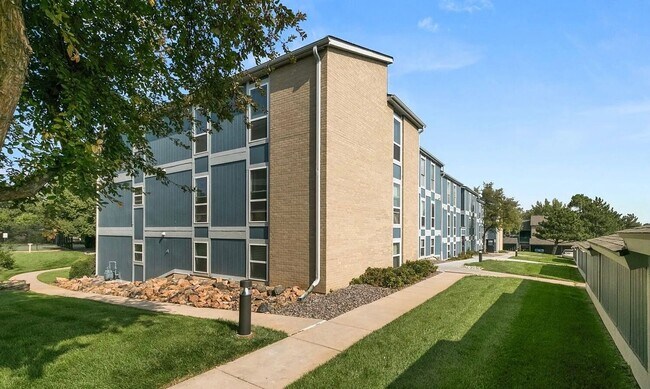 Foto del edificio - 7307 S Xenia Cir