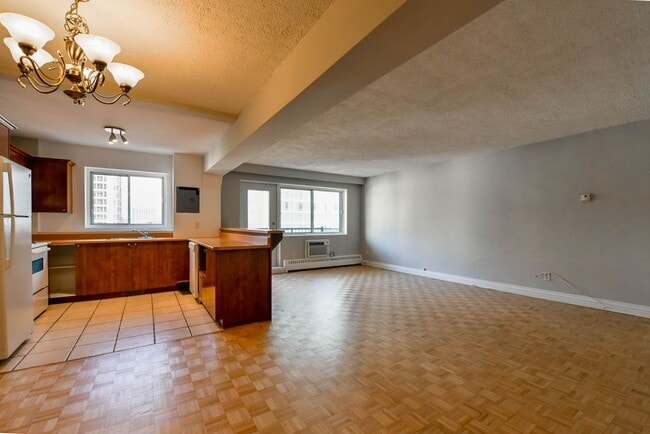 Building Photo - 3421 Rue Drummond