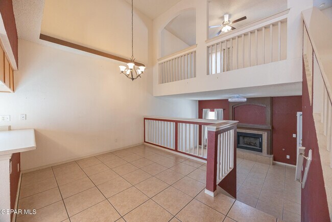 Foto del edificio - 749 Linda Johnson Ave