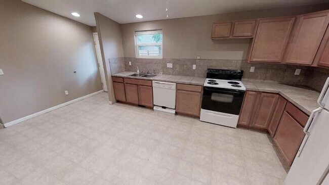 Foto del edificio - 622 Prairie Rd